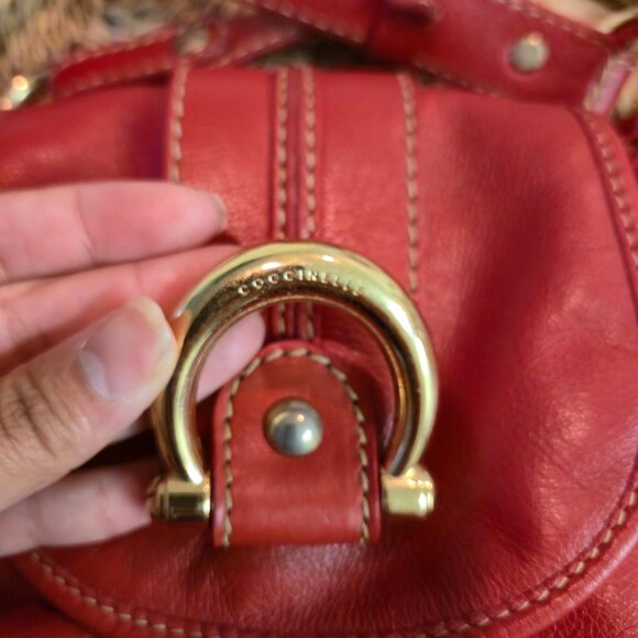 Vintage coccinelle red mini leather suede crossbody bag - Picture 4 of 8